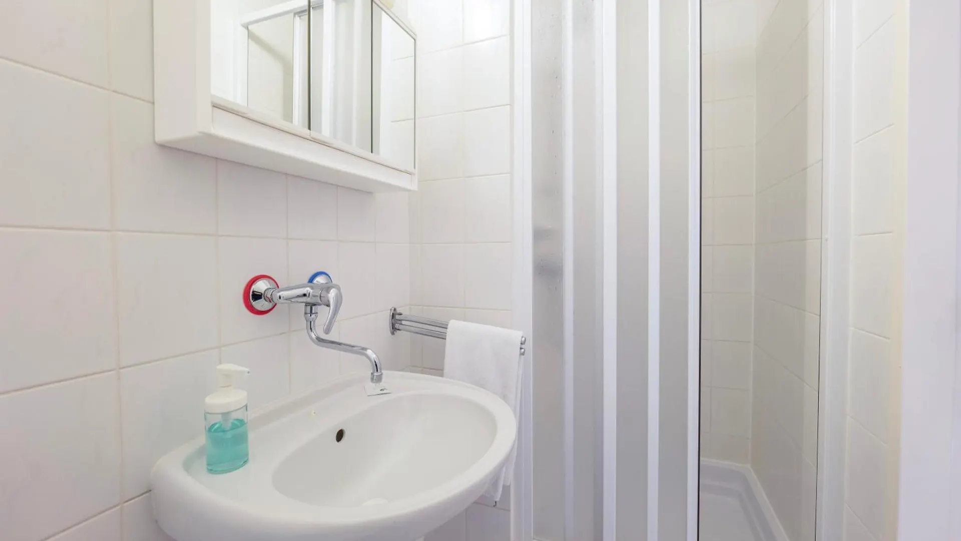 Sport Hotel Gejzirpark Karlovy Vary 2*,